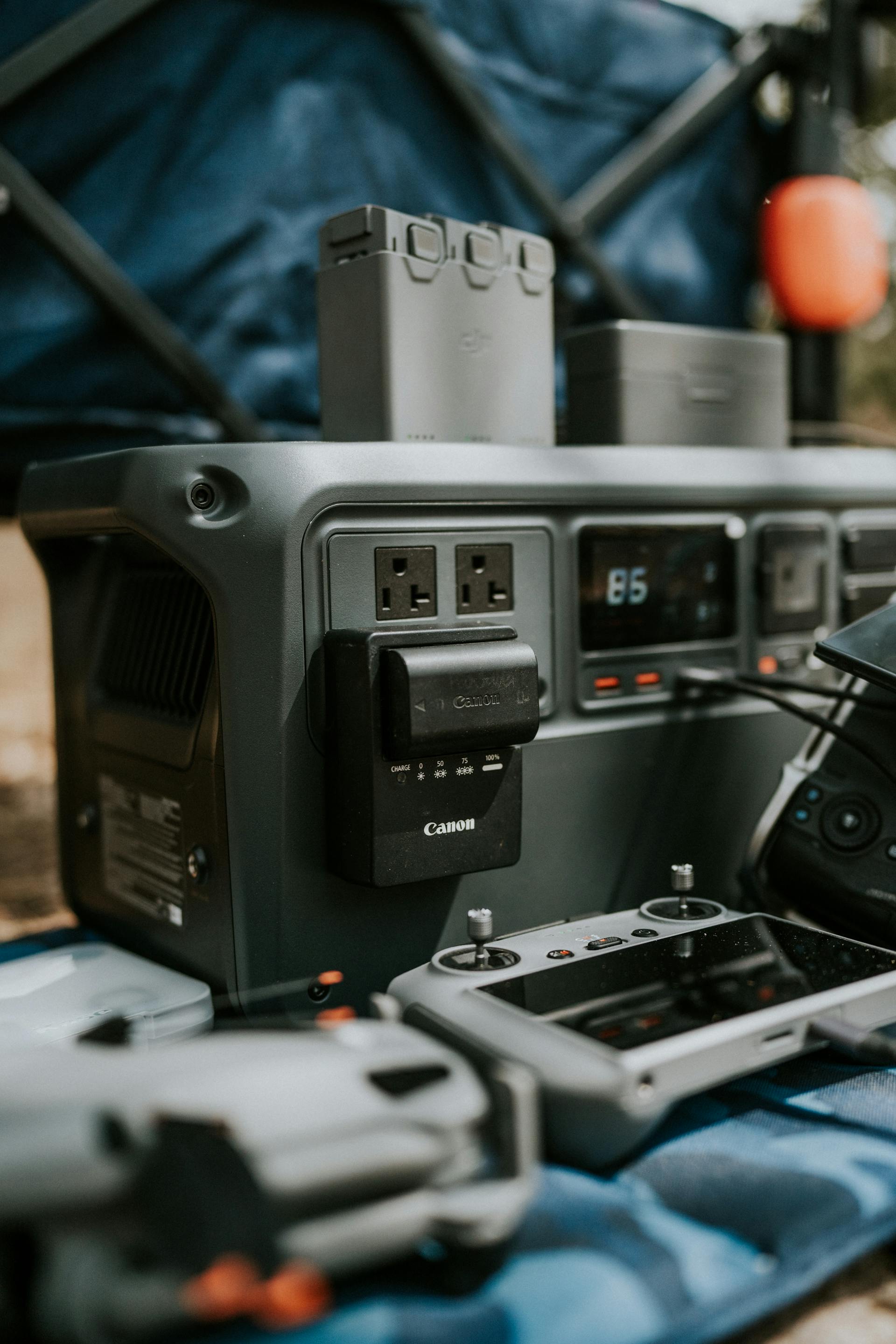 Anker SOLIX C800 Plus Portable Power Station 